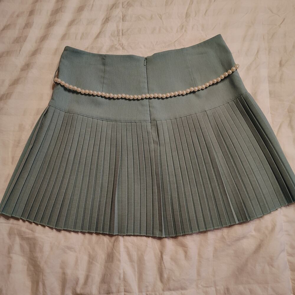 Kenzie Pleated Pearl Bow Mini Skirt Coquette Balletcore Size 6 - Picture 3 of 10